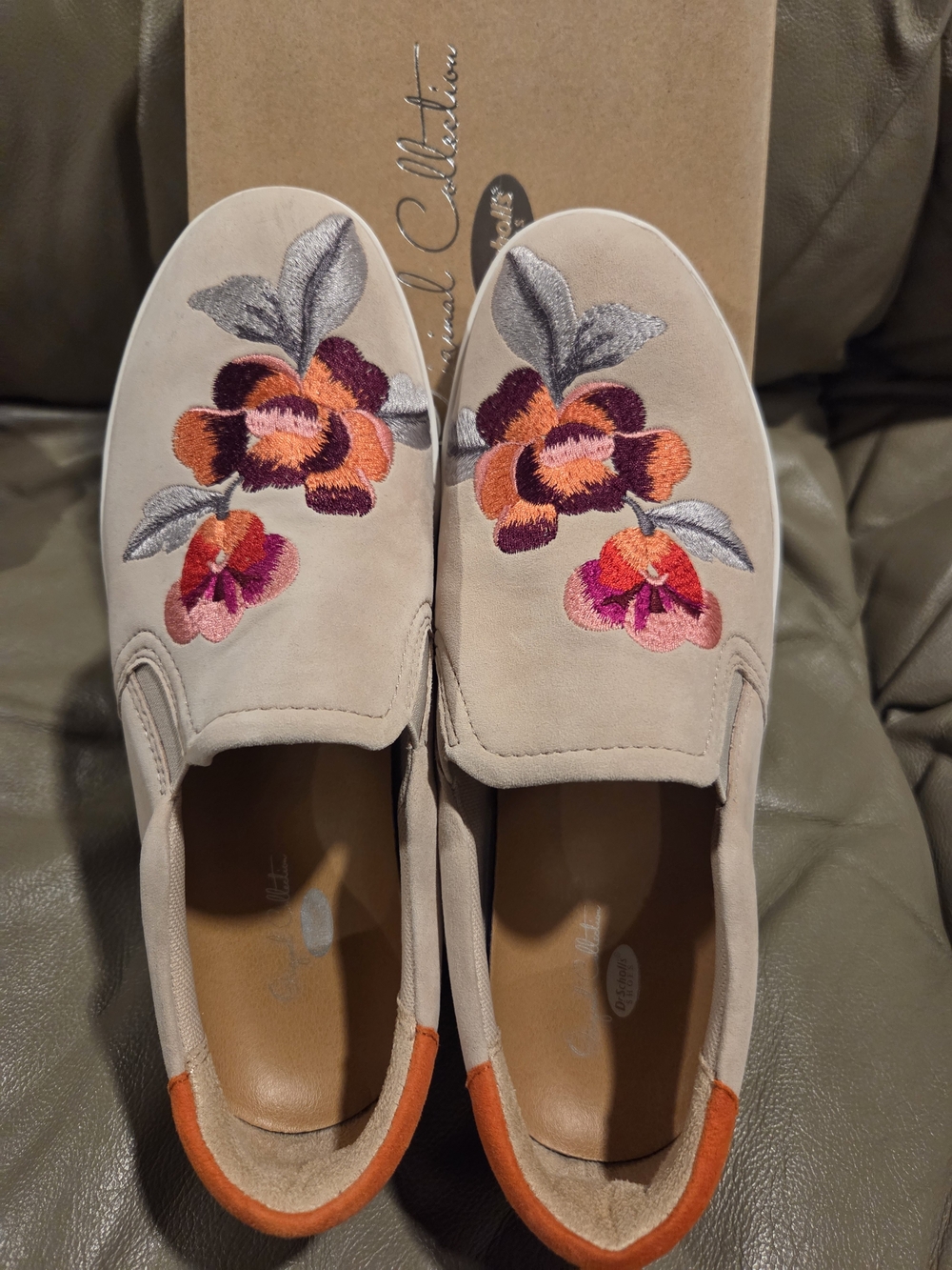 Dr. Scholl's Beige Slip-On Flats with Orange & Pink Floral Embroidery